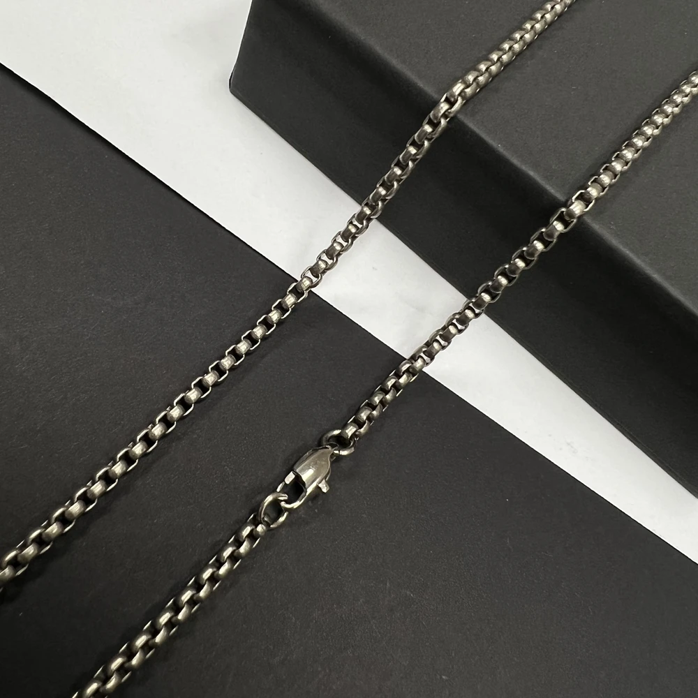 Ожерелье-цепочка из чистого титана с квадратными звеньями 3 мм