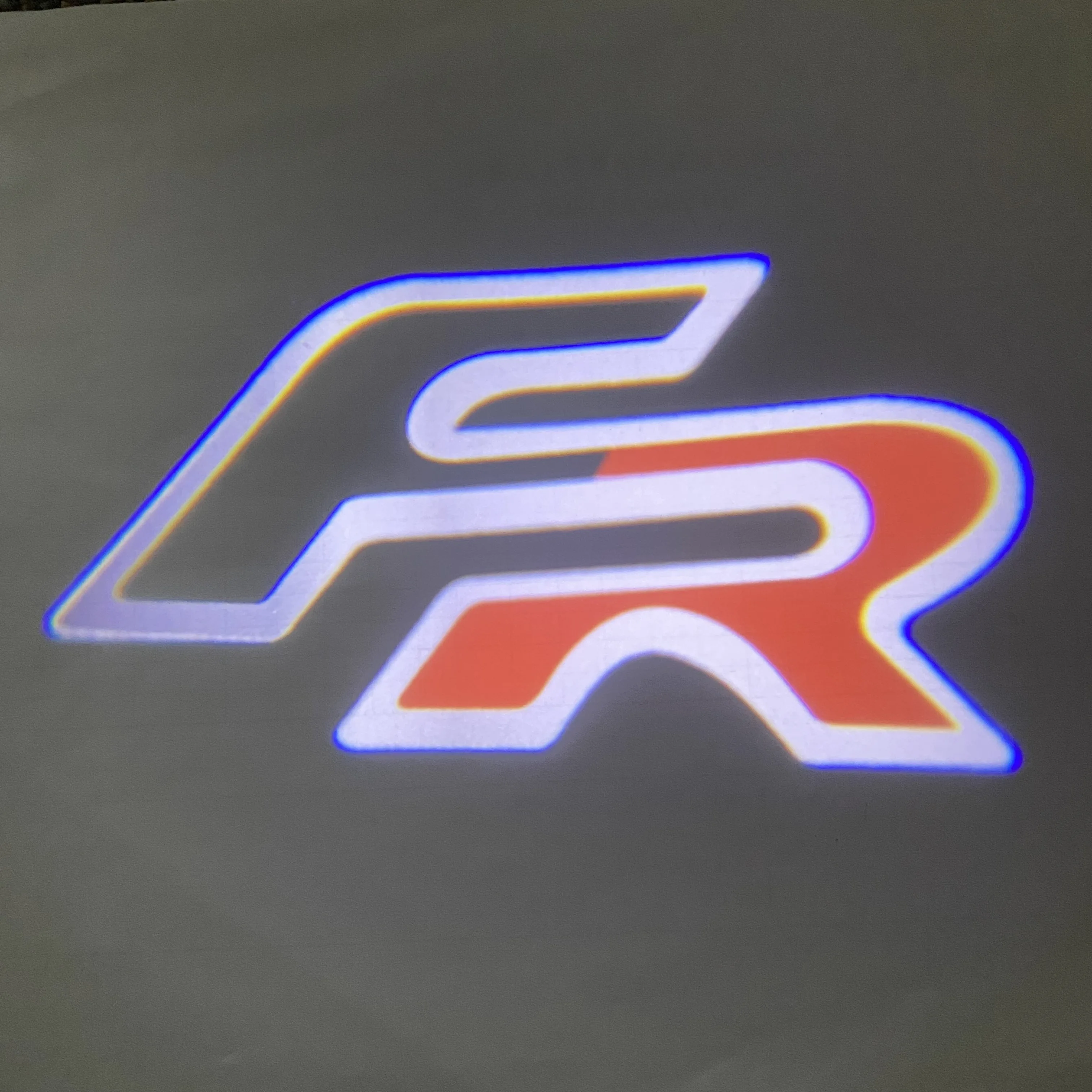 

For Ssangyong corvette FIAT Alfa Proton Chery Fulwin Fulwin Amulet QQ Tiggo 3 5 T11 A1 A3 Car styling Door LED Decoration Lamps