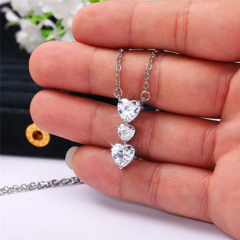 

Huitan AAA Heart Cubic Zirconia Pendant Necklace Wedding Engagement Party Romantic Women's Accessories New Trendy Jewelry 2023