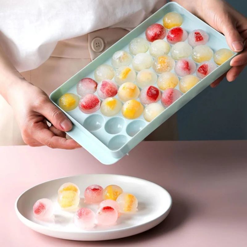 

3 cells Ice Boll Hockey PP Mold Frozen Whiskey Ball Popsicle Ice Cube Tray Box Lollipop Making Gifts Kitchen Tools Accessories
