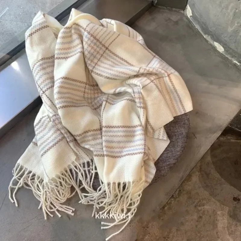 Women's Winter Scarf Japanese Warm White Checkered Cashmere Female Fashion Accessory