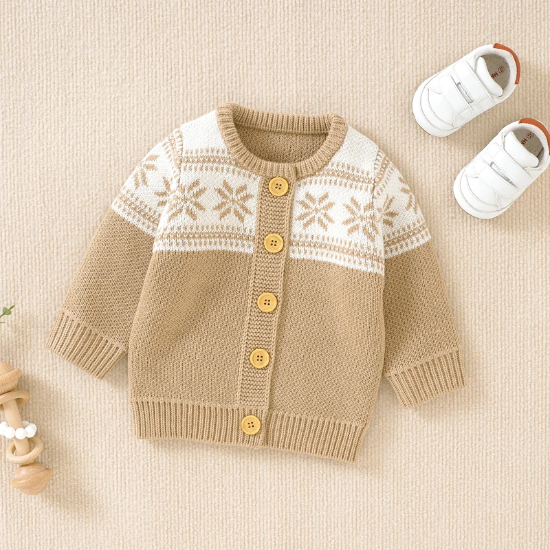 

Детский трикотажный свитер на пуговицах, на возраст 0-2 года