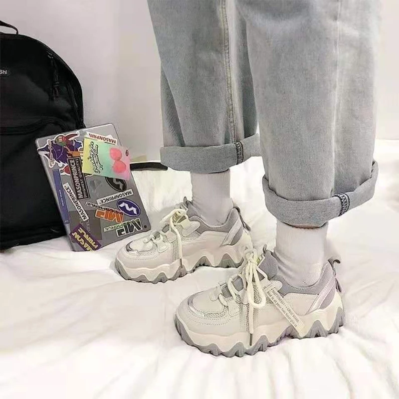 Women Tennis Shoes Spring and Autumn Ladies Thick Sole Lace Up Sneakers Campus Girls Casual Non-slip Wear-Resistant Running Shoe