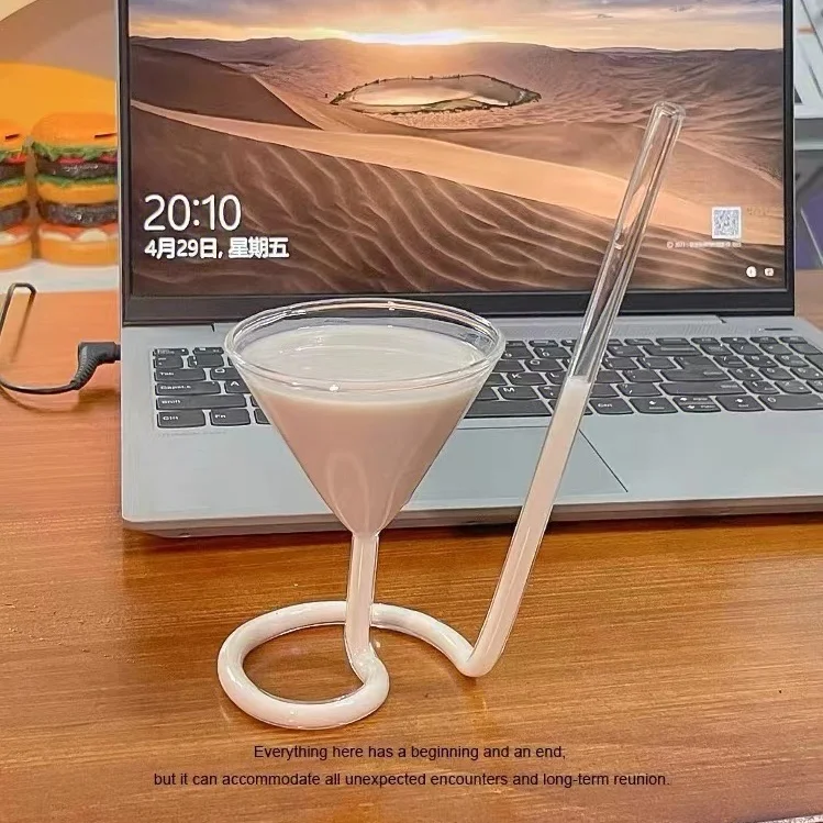 Бокал для вина с длинным хвостом персонализированный стеклянный спиральный