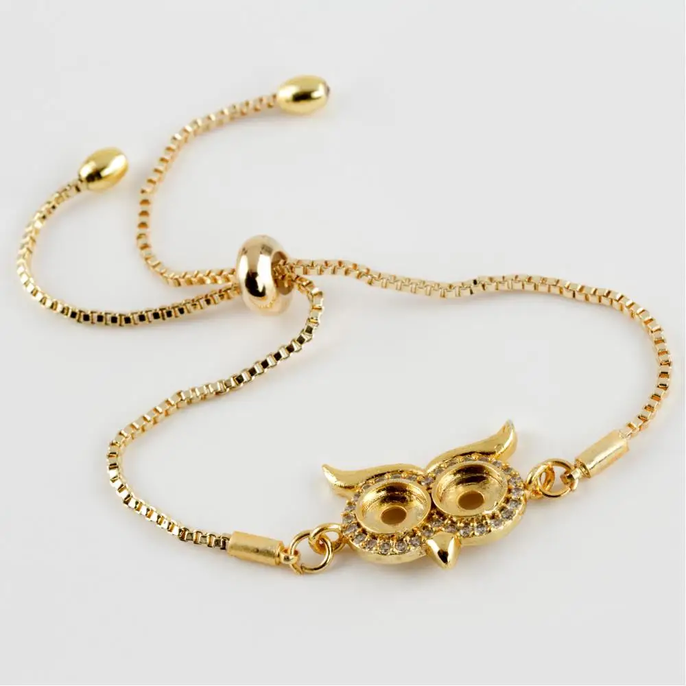 

Owl figured bracelet with stone elevator