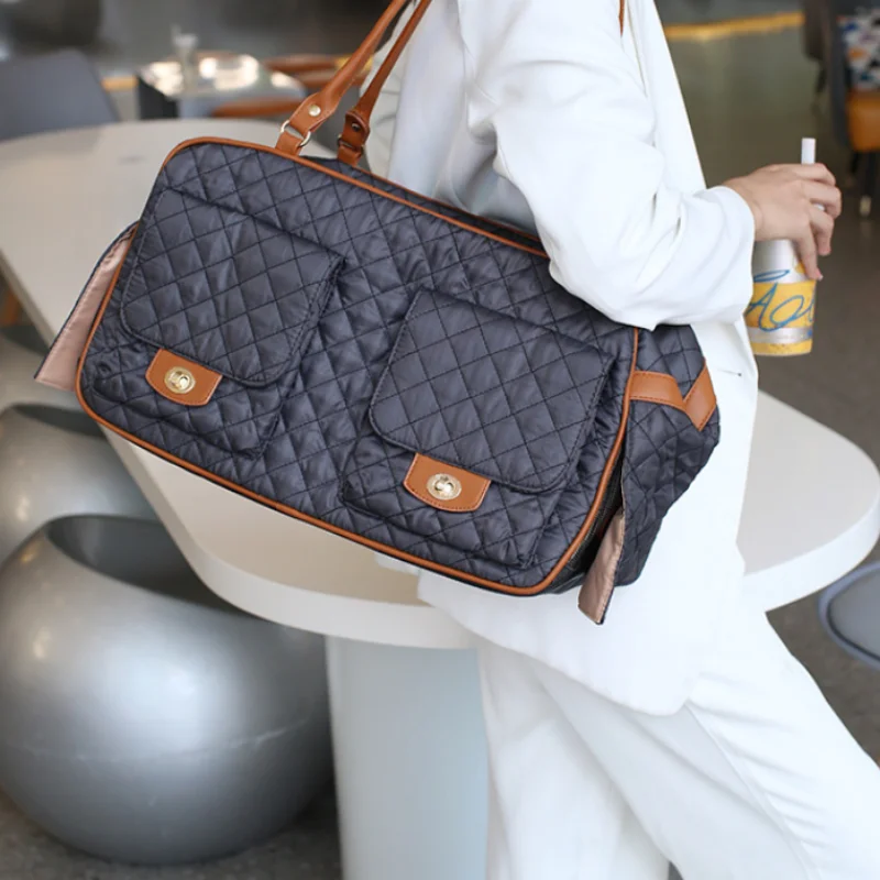 

Переносная сумка на плечо для щенков, сумочка-мессенджер для домашних питомцев, кошек, чихуахуа, йоркширских терьеров, подходит для маленьких собак