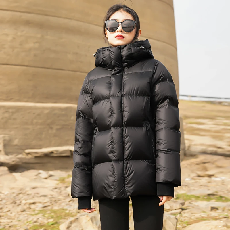 Женский пуховик с капюшоном черный Толстая теплая русская зимняя пушистая