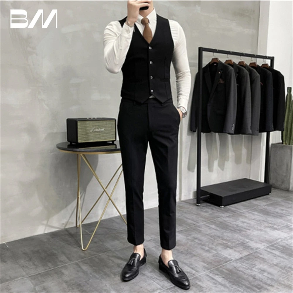 Рисунок 5 - Мужской костюм на одной пуговице