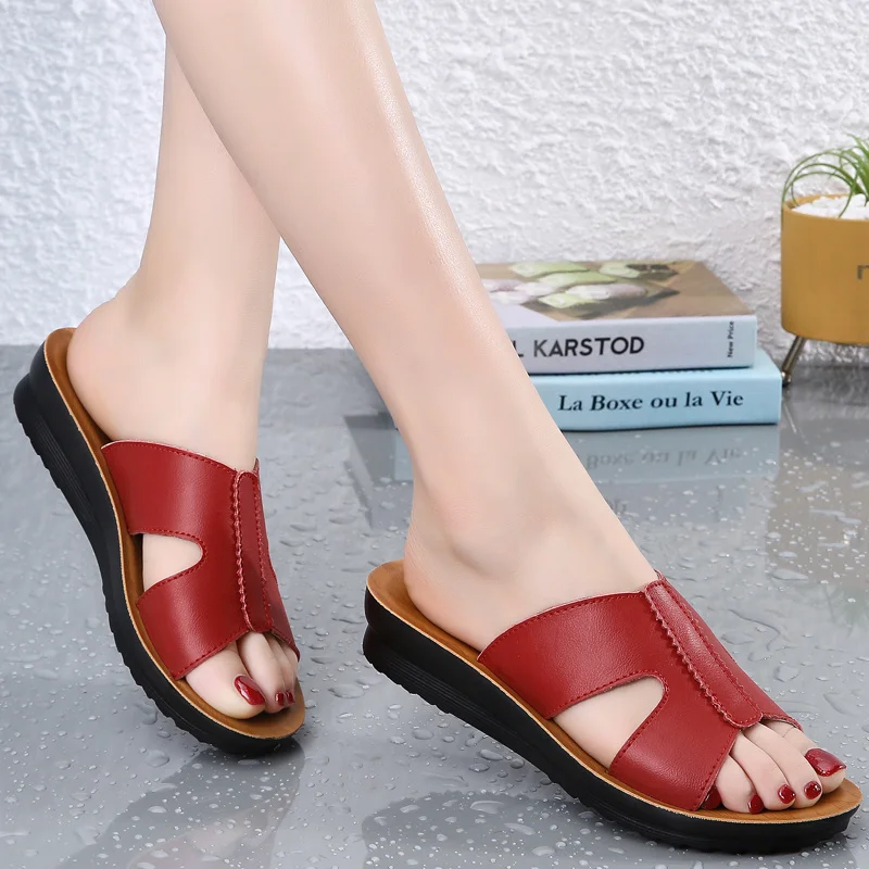 

Женская летняя обувь с открытым носком, новая Удобная Нескользящая Женская пляжная обувь на мягкой подошве, повседневные уличные тапочки для женщин