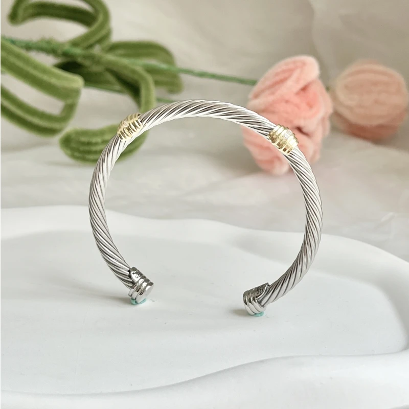 

HSC David Yuman Bracelet Buckle in Sterling Silver with 14K Yellow Gold Plated