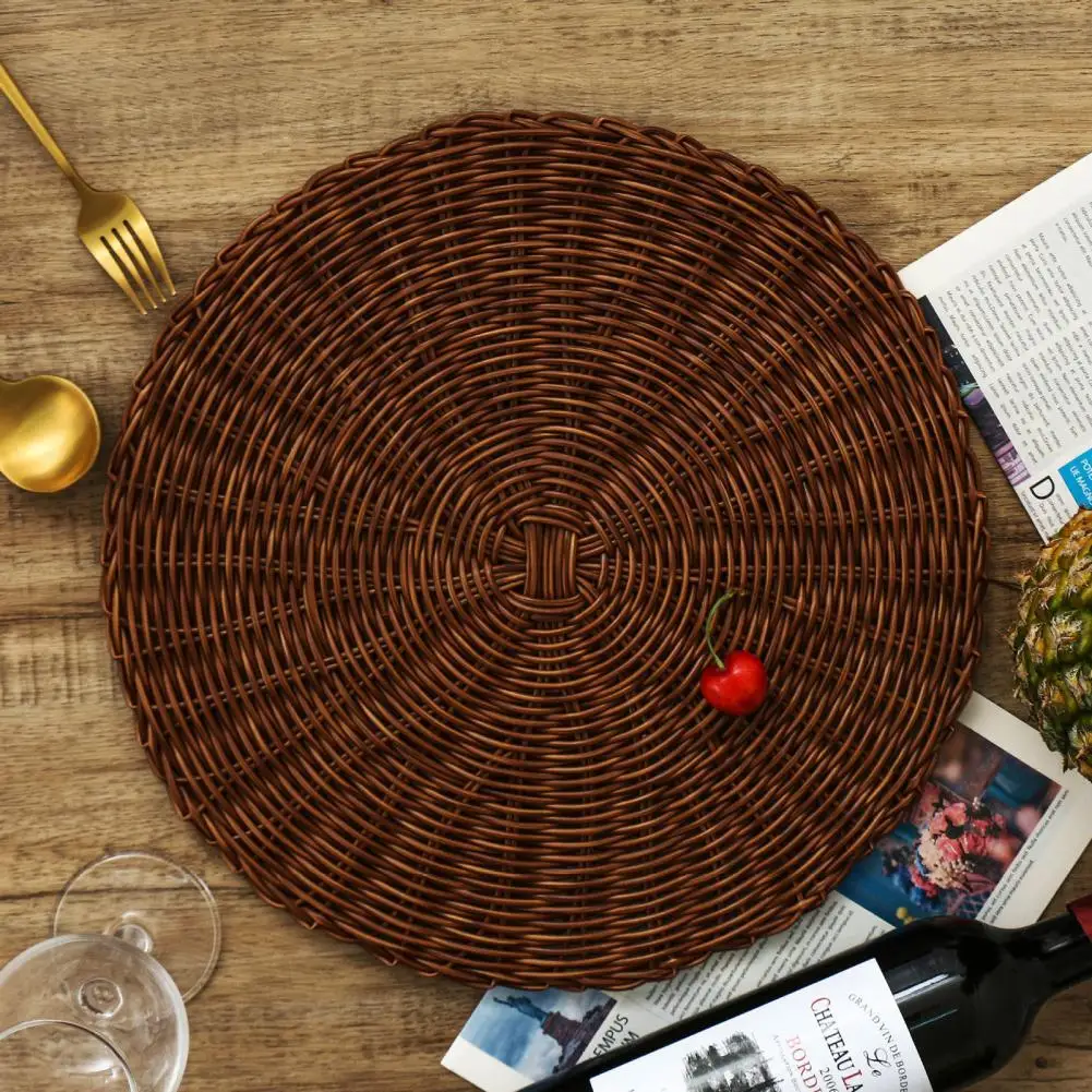 

1PC Round Natural Rattan Coasters Bowl Pad Handmade Insulation Placemats Table Padding Cup Mats Kitchen Decoration Accessories
