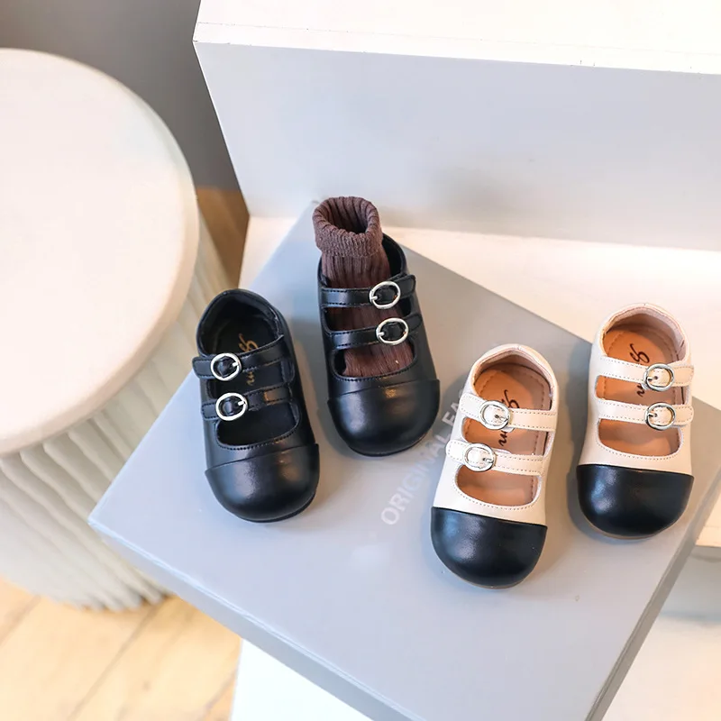 

Новые кожаные туфли для маленьких девочек; Сезон весна-осень; Модные туфли принцессы на плоской подошве в стиле пэчворк; Тонкие туфли для детей; Mary Jane