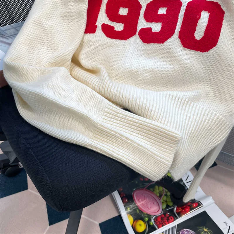 

Digital 1990 Embroidered V-Neck Soft Waxy Women Sweater Fall 2022 Vintage Short Long Sleeve Knit Jacket Preppy Style
