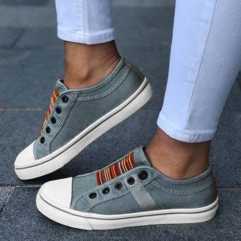 Canvas Slip-on Low-cut Trainers Flat Sports Shoes Casual Vulcanize Shoes for Women Sneakers Ladies Flats Female Sneakers 2023