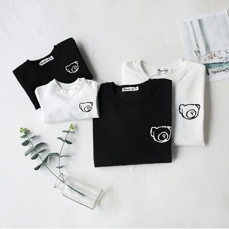 

2022 New Autumn High Quality Bear Embroidery Sweatshirt Family Matching Outfit Father Son Mother Cartoon Long-sleeved Shirt