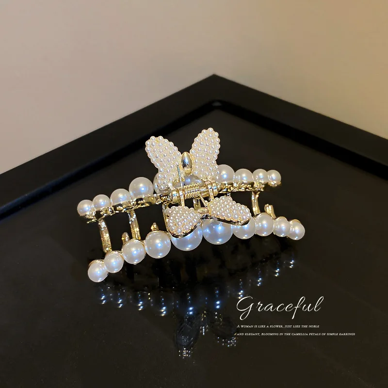 

South Korea Dongdaemun Fashion New Style Pearl Butterfly Hair Clip Shark Mesh Red Temperament Design Jewelry
