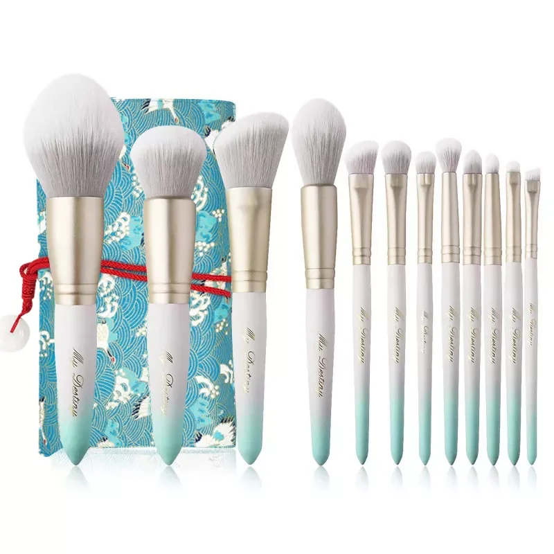 

NEW2022 12Pcs Makeup Brushes Set Lovely Gradient Color Powder Foundation Brush Eyeshadow Blending Cosmetic Brush with Bag