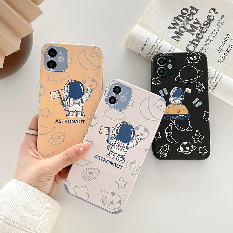 

Fashion Space Astronaut Phone Case for iPhone 11 12 13 mini pro XS MAX 8 7 Plus X XR Cover