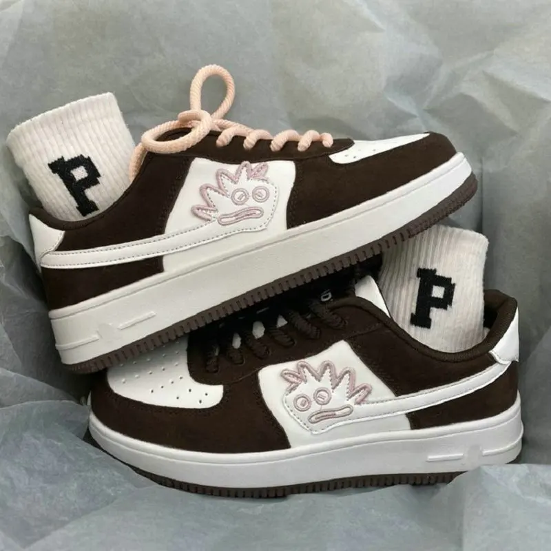 Women's 2022 New Niche Breathable Board Shoes Versatile Sports Skateboard Tenis Shoe Retro Lovers Lace Up Trend Training Shoes44