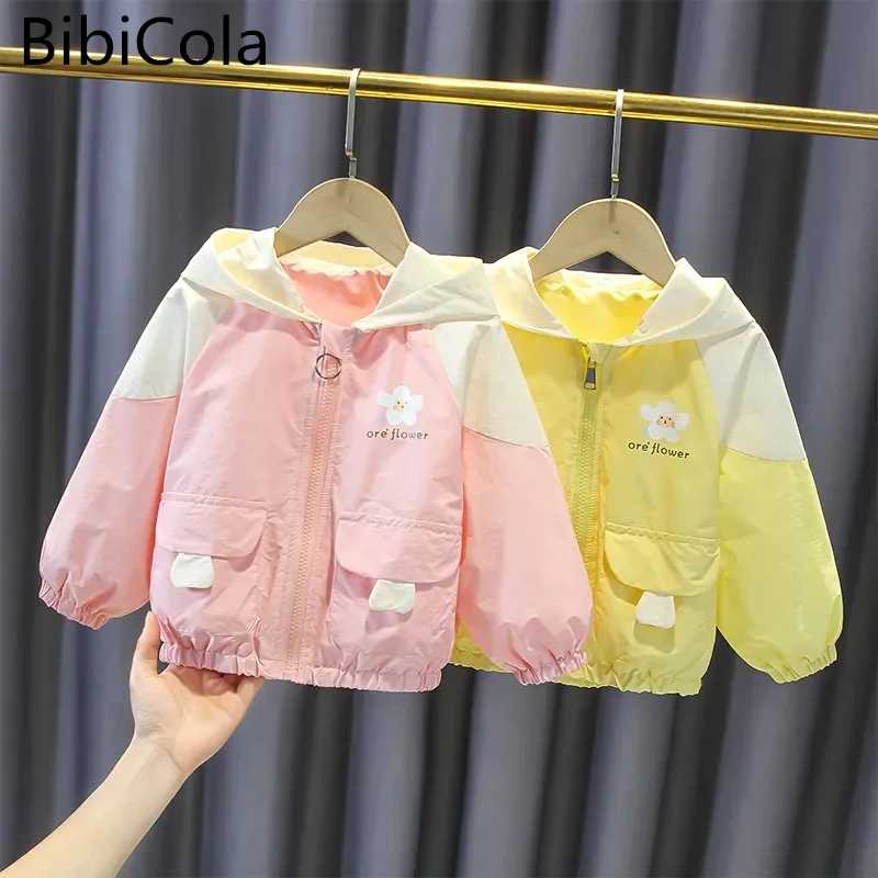 

Пальто с цветочным принтом для девочек; Ветрозащитная верхняя одежда с длинными рукавами; Весенне-осенняя одежда для маленьких девочек; Вет...