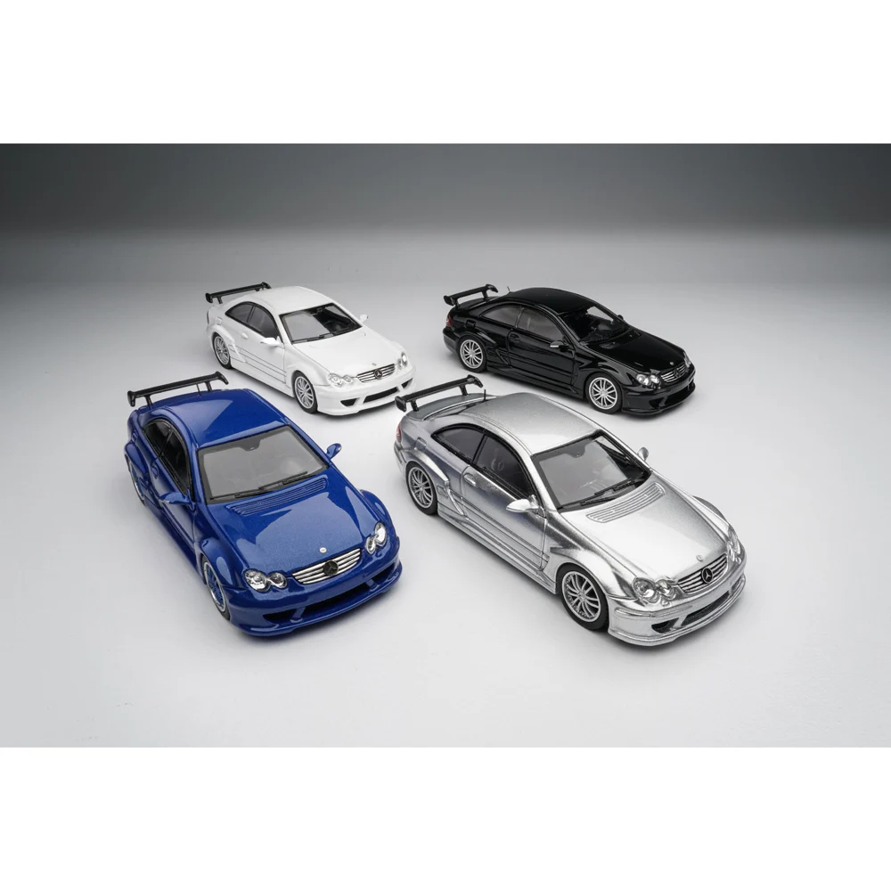 Фото Коллекционная модель автомобиля Fine Model 1/64 CLK DTM AMG, белая, эмалированная, из литого сплава, с витриной, подарок для коллекционеров №2