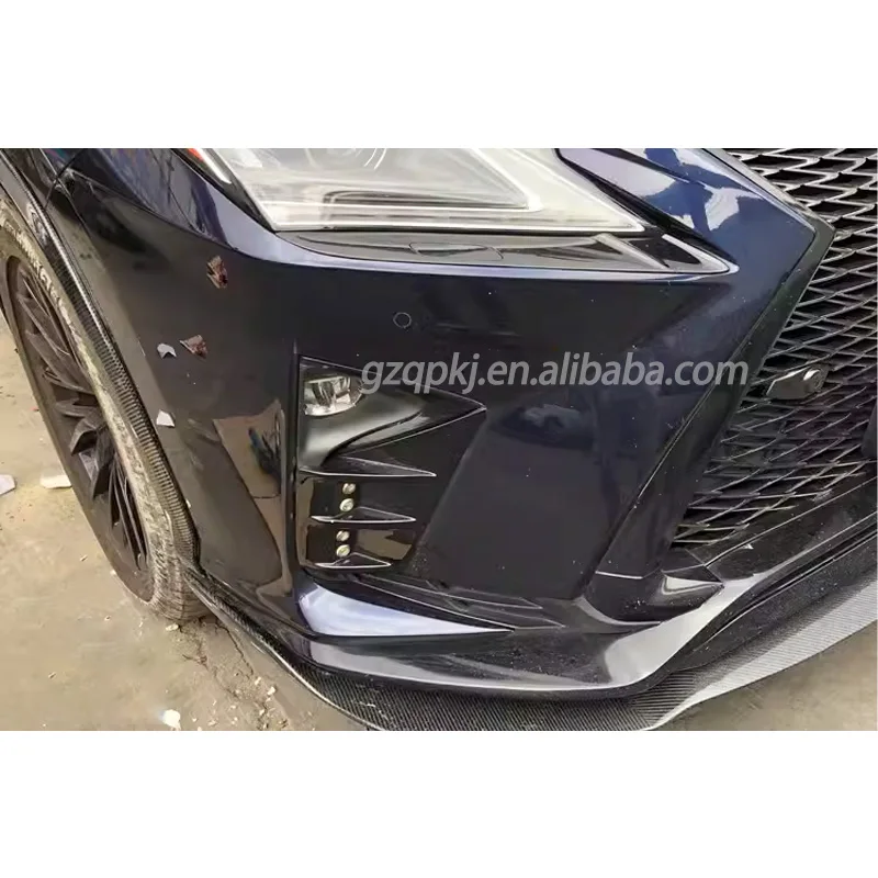 Ремесленная версия бленды противотуманной фары из углеродного волокна