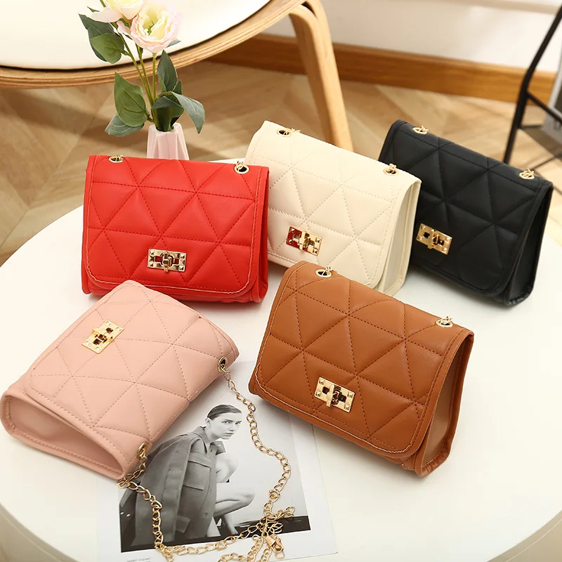 

2022 New Simple Chain Crossbody Bags for Women PU Fashion Shoulder Messenger Bags Ladies Handbags and Purses