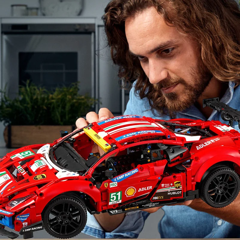 LEGO®Technic 42125 Ferrari 488 GTE AF Racing #51 (1677 шт.) |