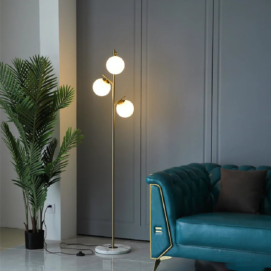 

Нордическая Минималистичная светодиодная напольная лампа со стеклянным абажуром, домашний декор для кабинета, гостиной, стоячий светильни...