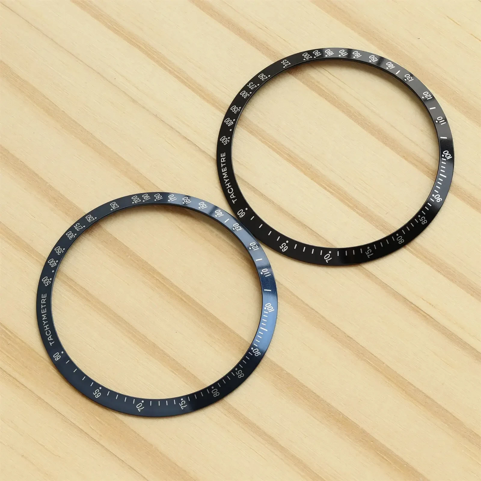 Алюминиевый безель для часов Omega Speedmaster 175.0084 3520.50 Вставка