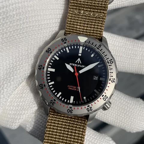 Механические наручные часы STEELFLIER SF755 из нержавеющей стали