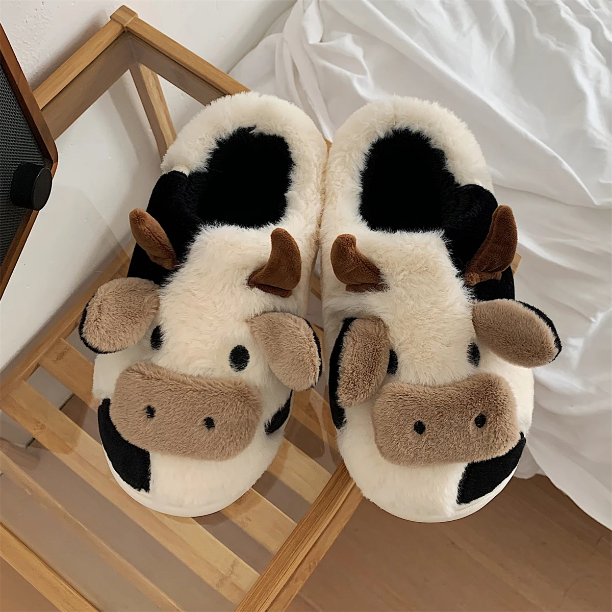 Upgrate Cute Animal Slipper for Women Girls Kawaii Fluffy Winter Warm Slippers Woman Cartoon Milk Cow House Slippers Funny Shoes