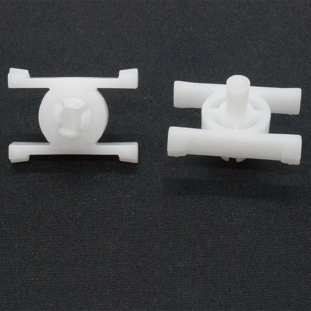 

BMW 1131829904 Auto Clips 10 PCs