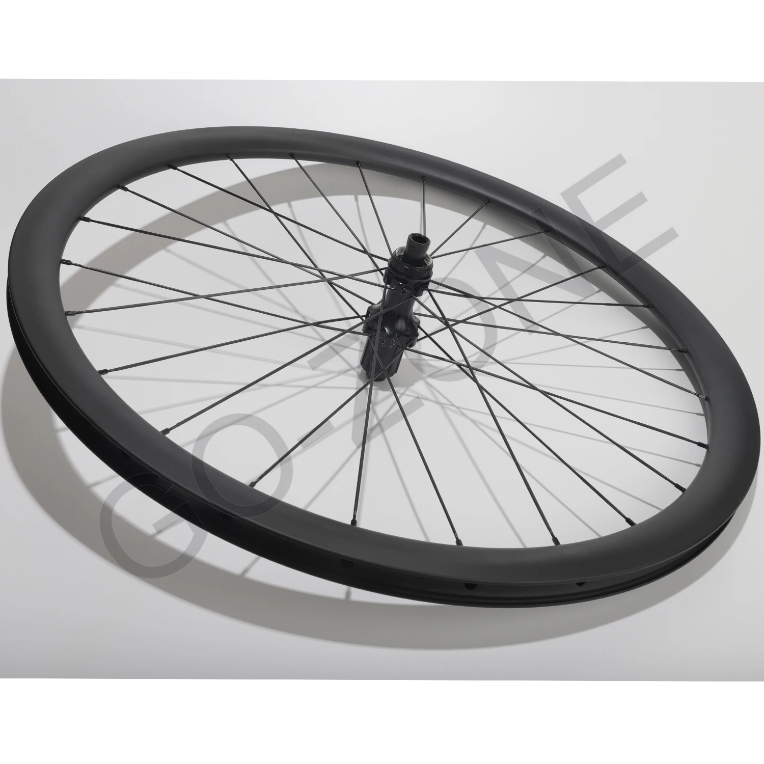 Фабричная розетка супер легкая клинчерная бескамерная карбоновая колесная пара