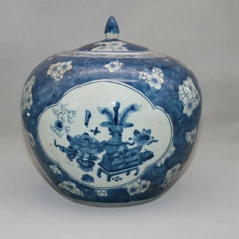 

Старые китайские сине-белые фарфоровые горшки с рисунком Bogu