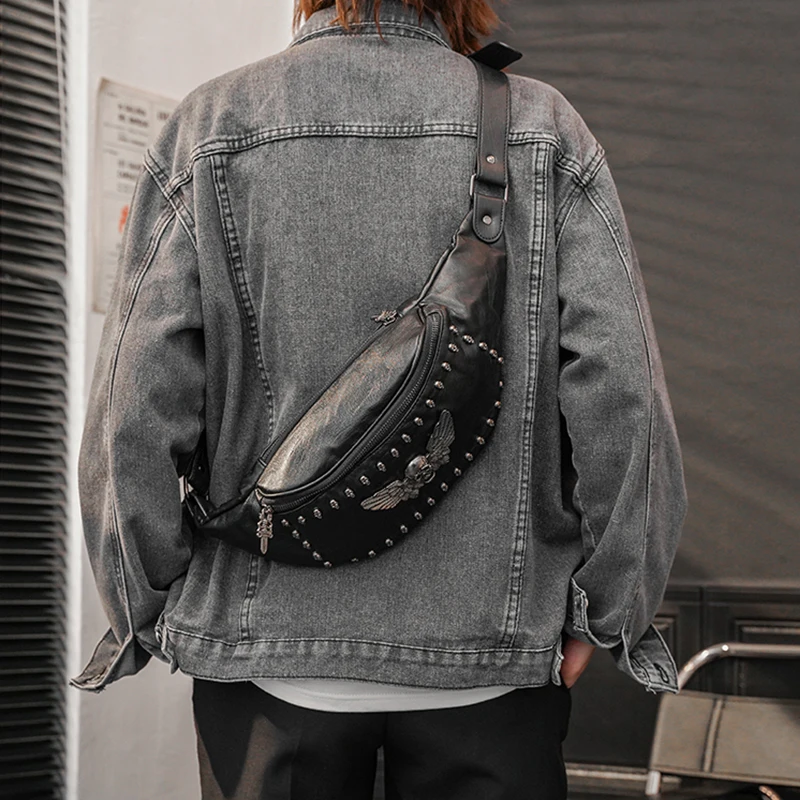 Soft Leather Sling Phone Bags Rivets Decorated Small Chest Side Purse Trendy Black One Shoulder Backpack Bag Crossbody for Men