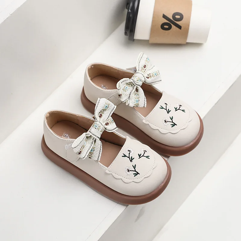 

Children Princess Shoes Autumn Fashion Embroidery Flower Design Mary Jane Shoes for Girls Soft Rubber Bottom Kids Leather Shoe