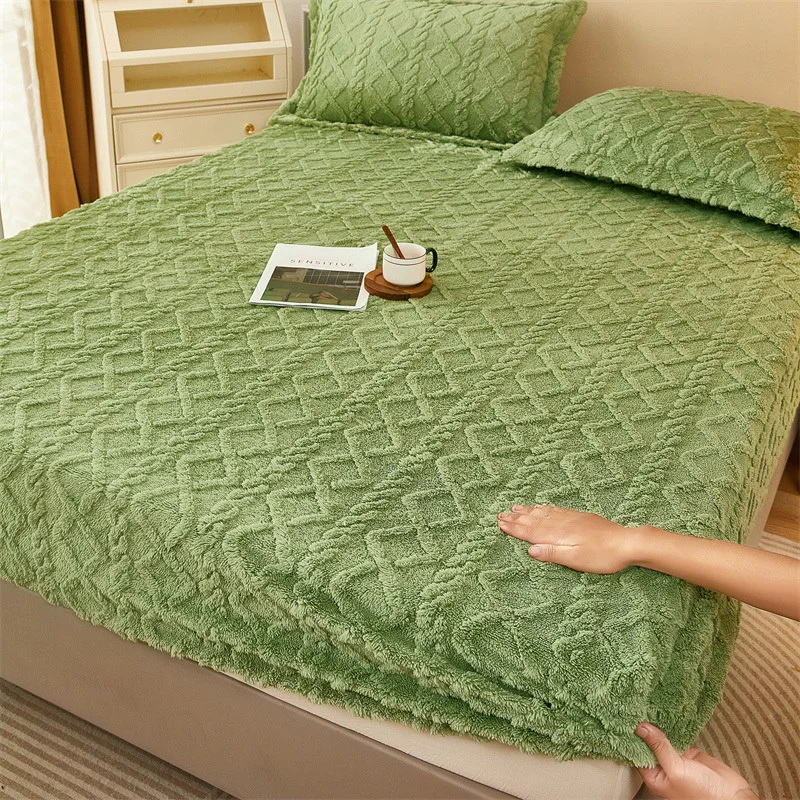 

Fleece Bed Cover Sheet With Elastic Band Velvet Fitted Sheet For Winter Warm Soft Coral Queen/King Size Green Bed Cover