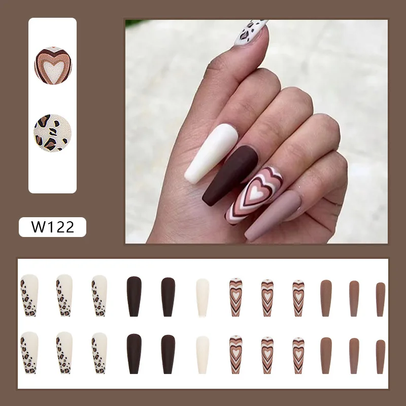 

Ногтевые готовые Длинные накладные ногти в европейском и американском стиле Любовь Форма Шоколад Цветные накладные ногти для женщин