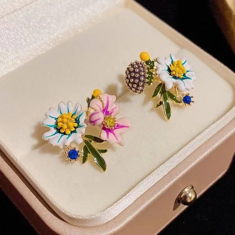 

Summer Colorful Flower Stud Earrings Women Fashion Asymmetric Drip Glaze Sweet Temperament Earring Wedding Party Jewelry Gift