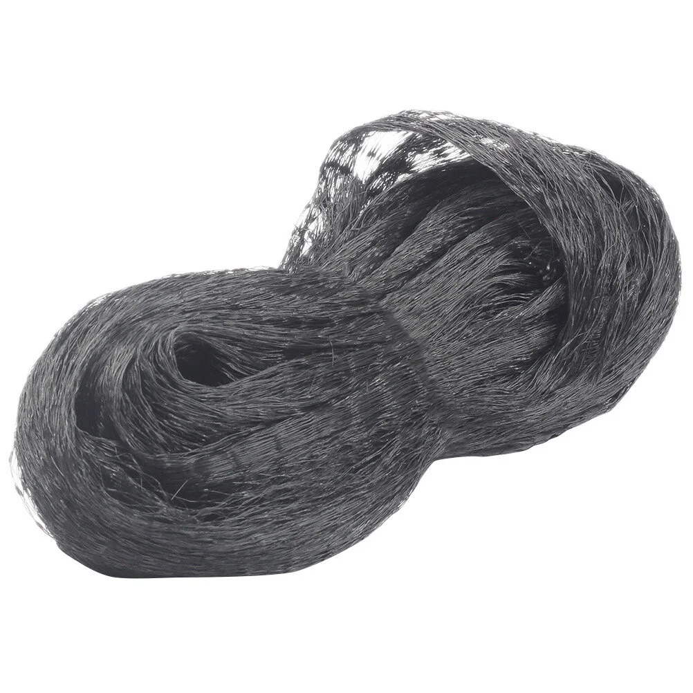 

Пластиковая сетка для защиты растений от птиц