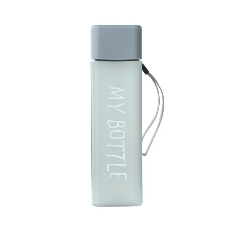 

2022 Simple and Personalized Portable Transparent Plastic cups portable stylish cups for girls and children Plastic cups