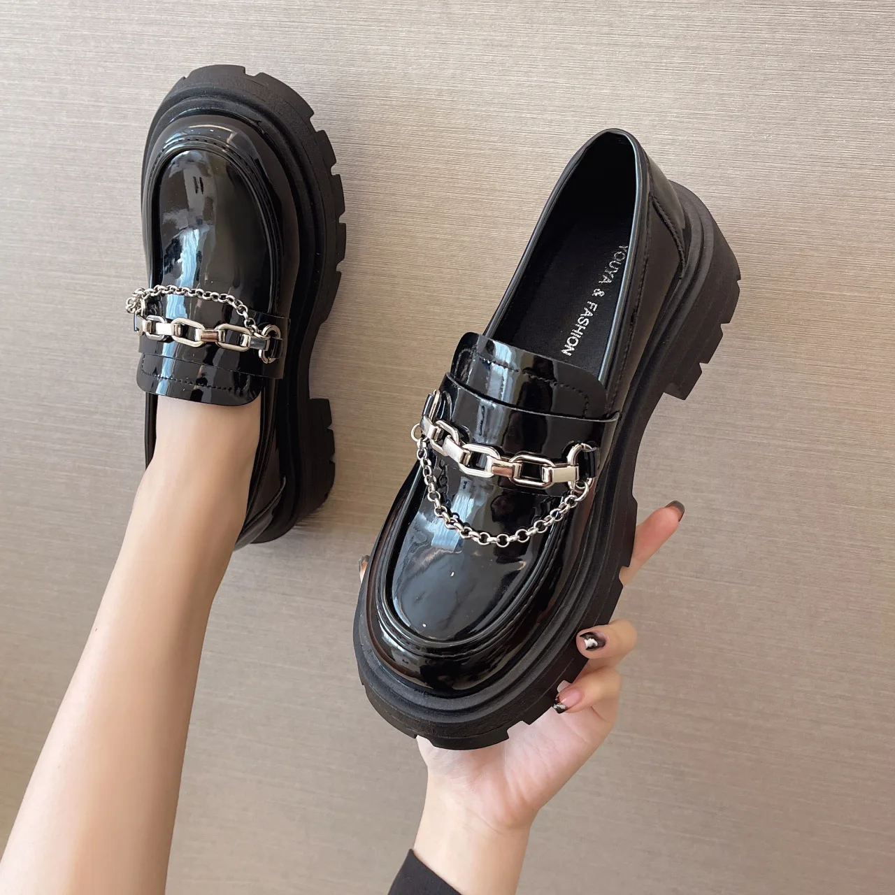 

Мокасины женские из ПУ кожи, мягкие удобные лоферы, на платформе, повседневная обувь, черные, 2023