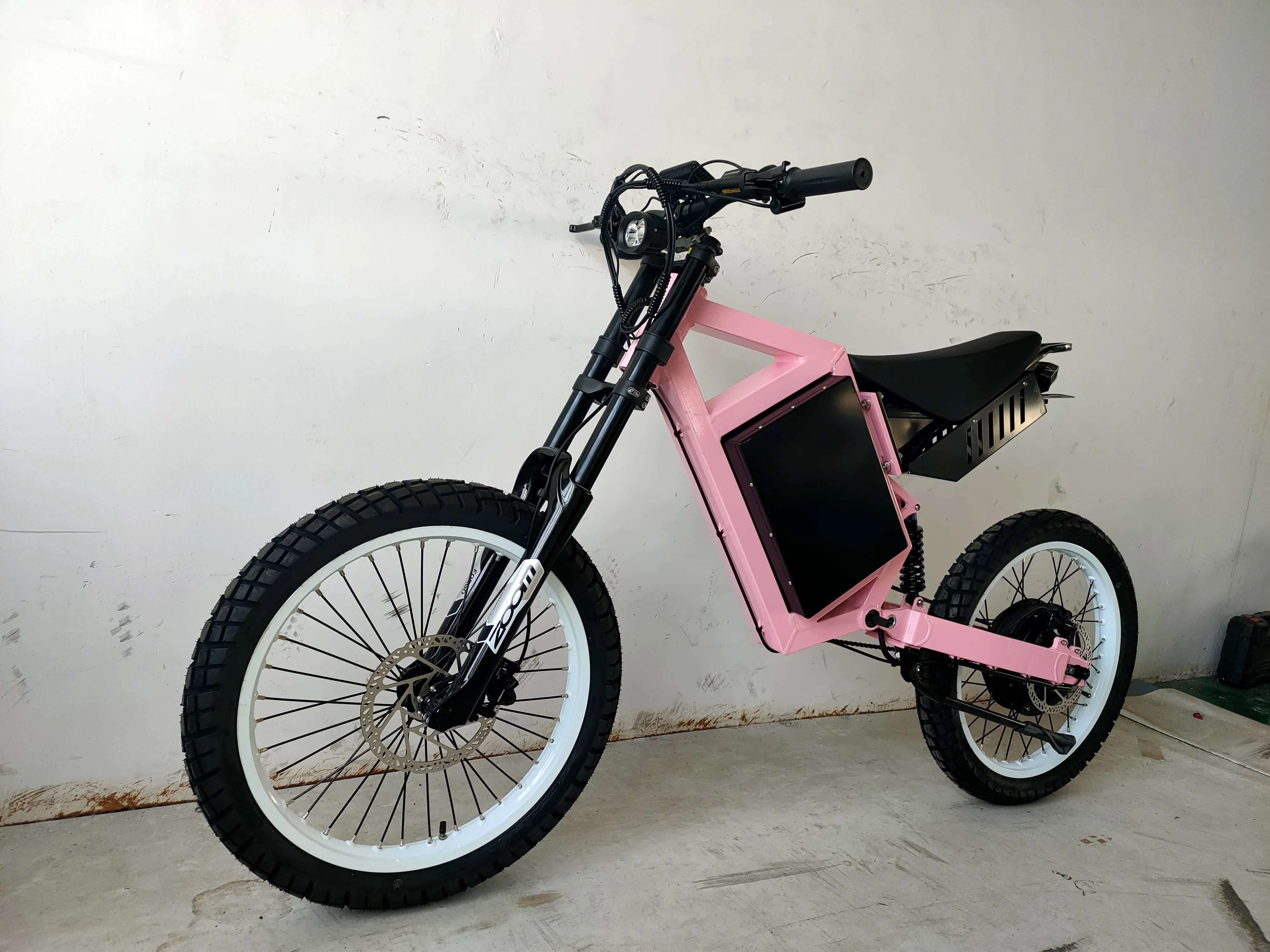 Вездеходный высокоскоростной электрический скутер с полной подвеской 60-100 км