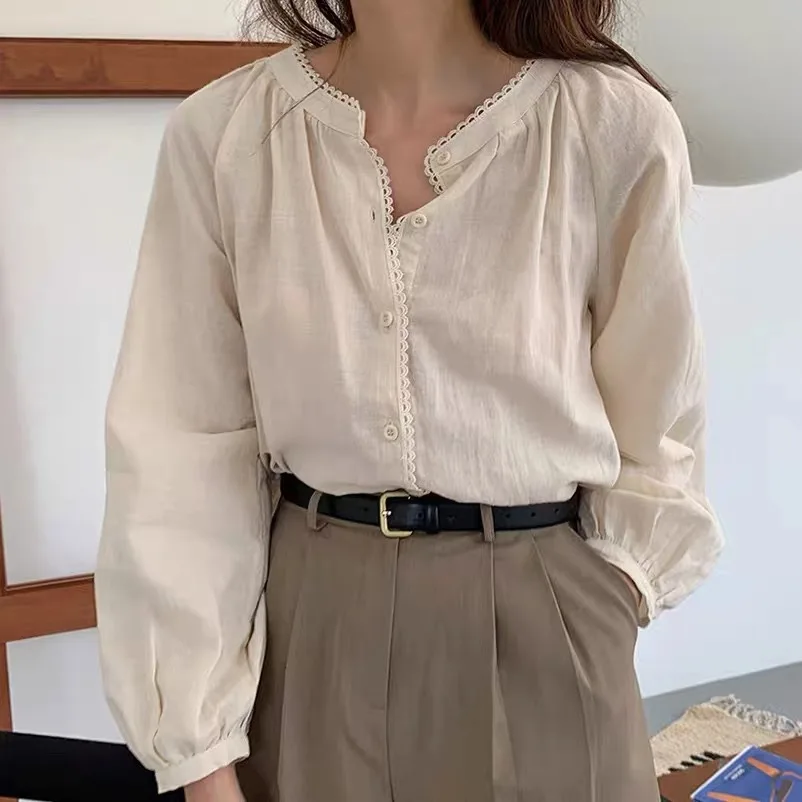 

Новинка Осень 2022, французская простая темпераментная однотонная кружевная рубашка, женская дизайнерская нишевая рубашка с пышными рукавам...