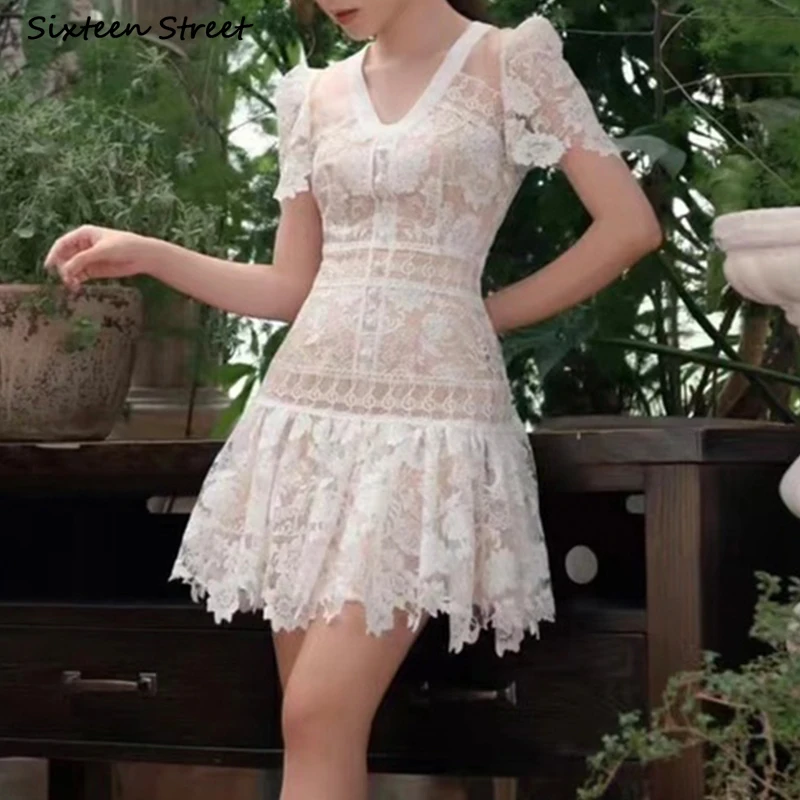 

White V Neck Lace Dress Ladies 2023 Summer Vacation Elegant Mini Bodycon Dress Hook Hollow Flower Vintage Women's Clothing