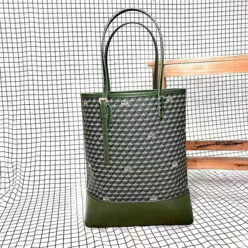 

2023 Высококачественная дизайнерская роскошная кожаная сумка, новая модная сумка на плечо для поездок, портфель, сумка-тоут, вместительная су...