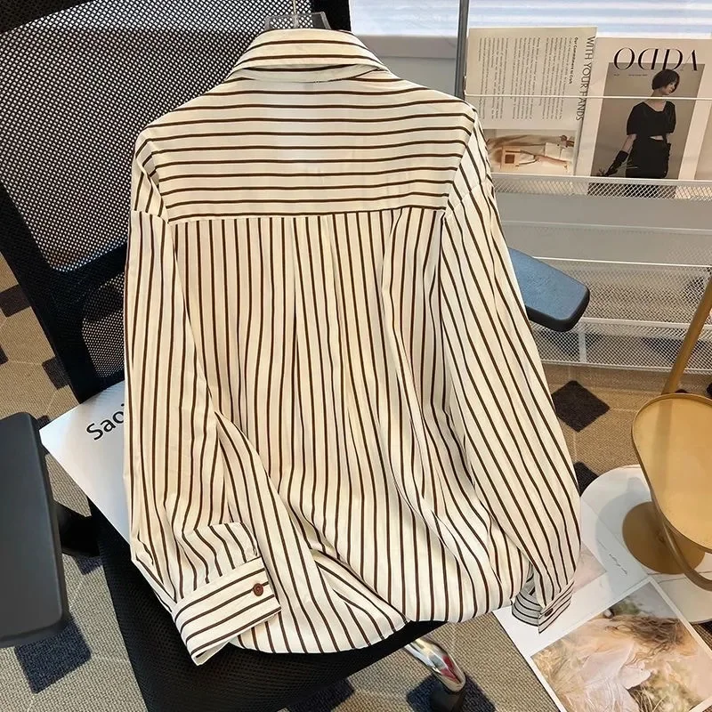 Осенняя женская модная полосатая рубашка свободная искусственная двойка