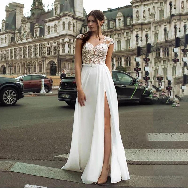 Купи Simple A-line Wedding Dresses Chiffon Scoop Neck Lace Applique Bride Gown Sleeveless High Split Bridal Dresses Robe De Mariée за 4,627 рублей в магазине AliExpress