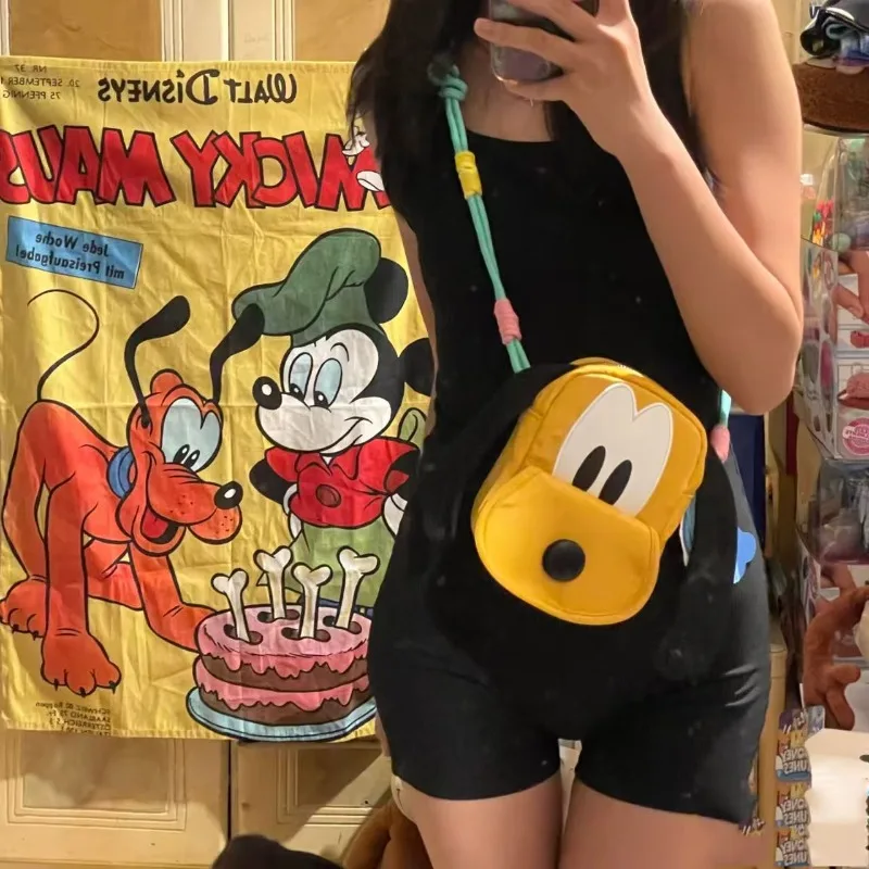 Фото Повседневная сумка через плечо Disney Pluto Dog Face, легкая нейлоновая сумка-слинг с регулируемым цветным ремешком для ежедневного использования №3